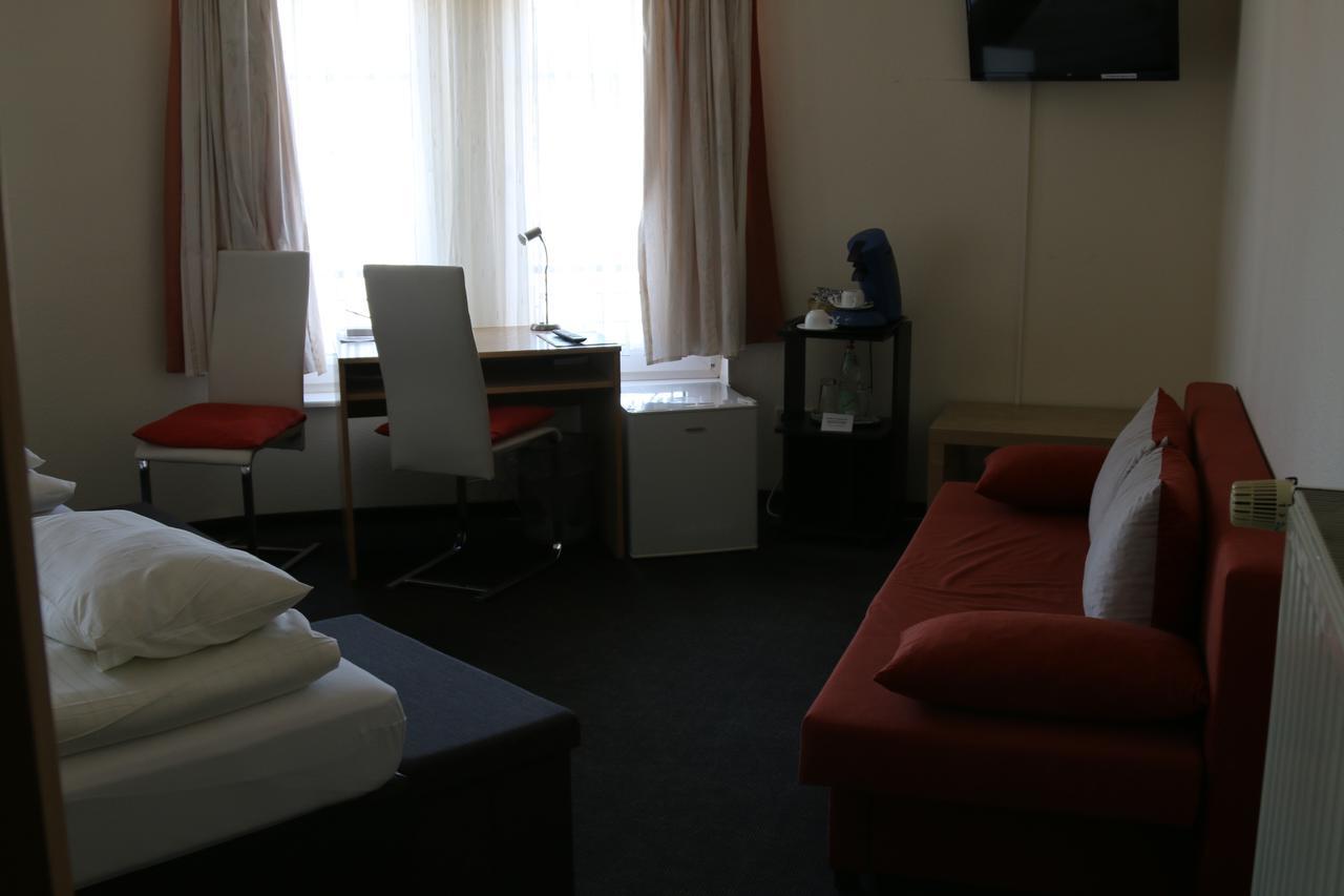 Hotel Moerser Hof Esterno foto