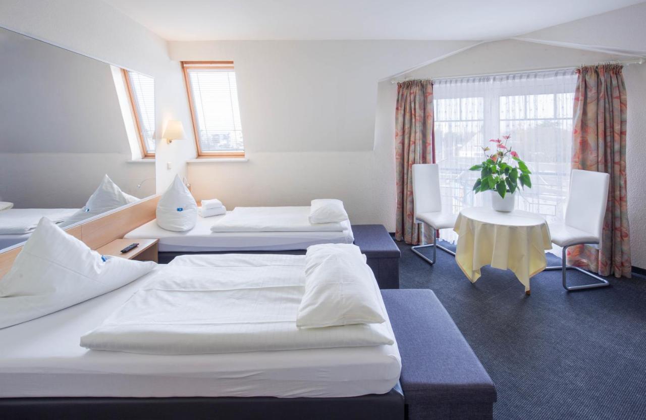 Hotel Moerser Hof Esterno foto