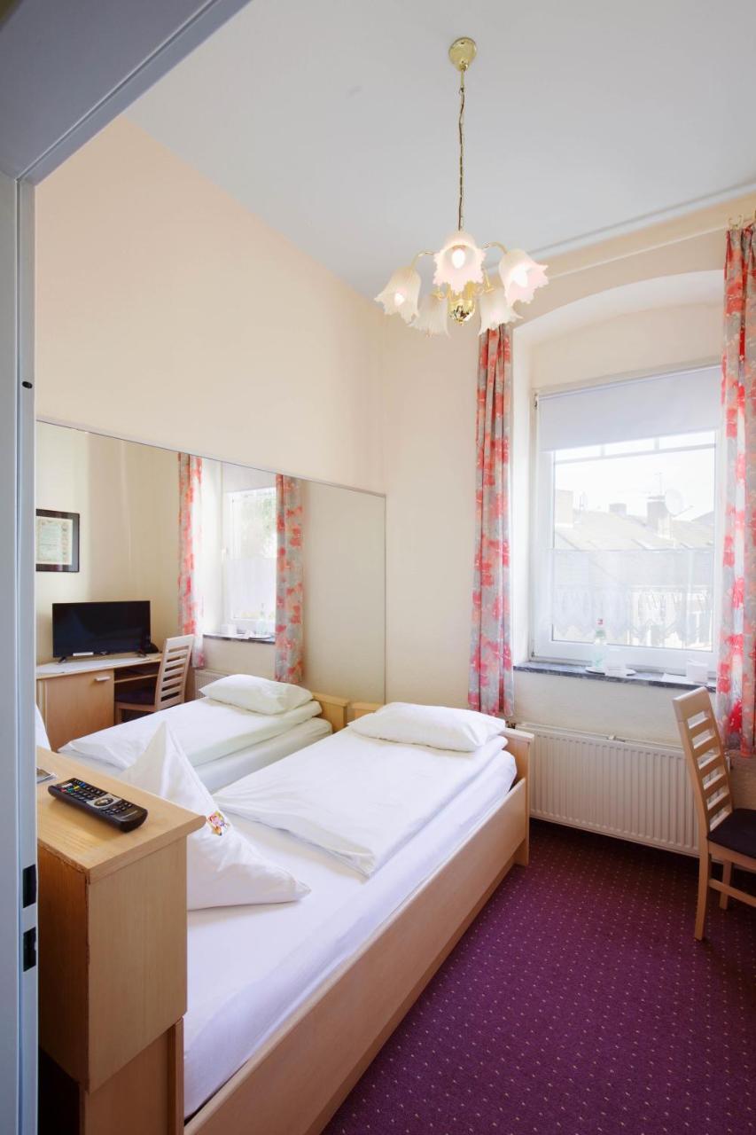 Hotel Moerser Hof Esterno foto