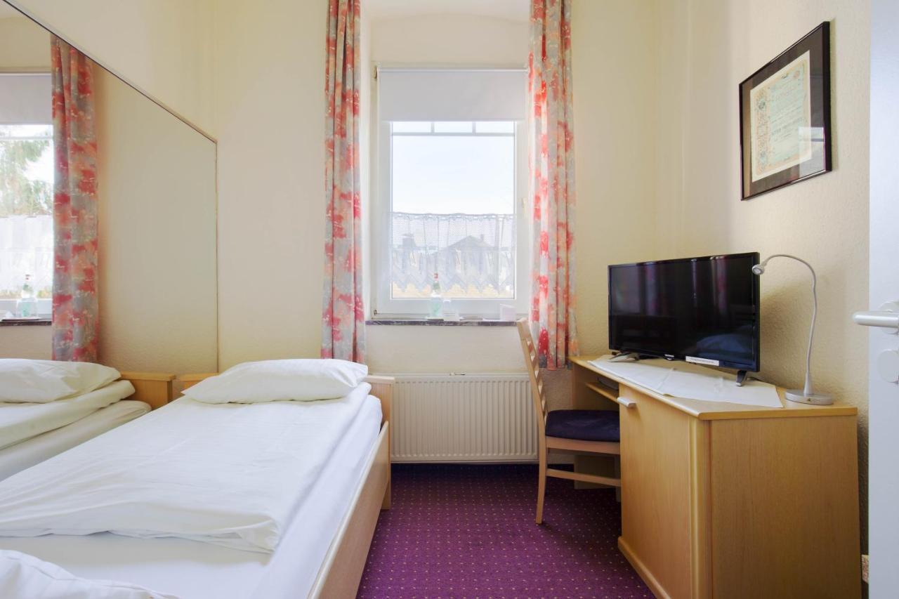 Hotel Moerser Hof Esterno foto